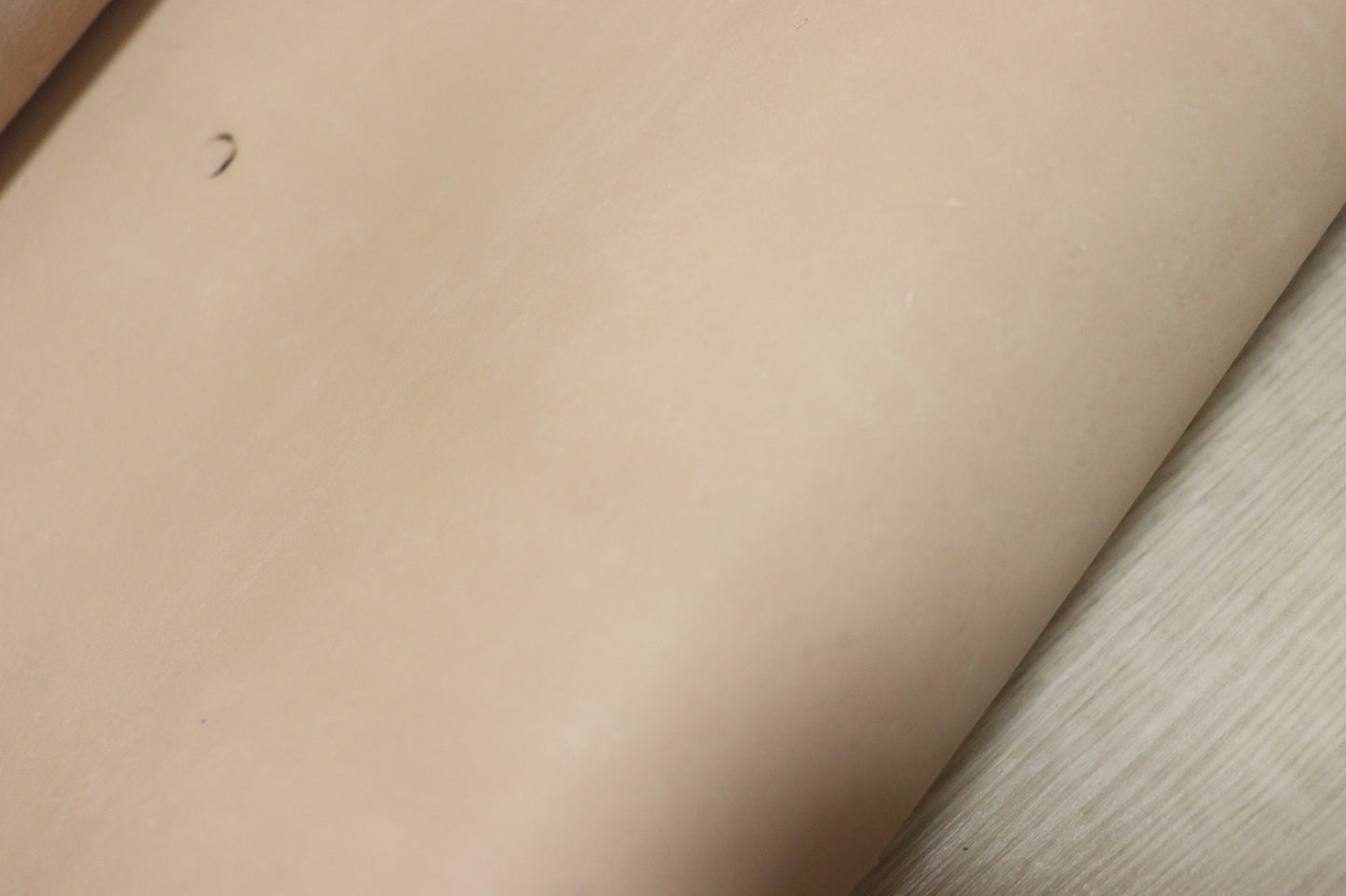 ds28円!訳あり カーフヌメ ナチュラル 130ds