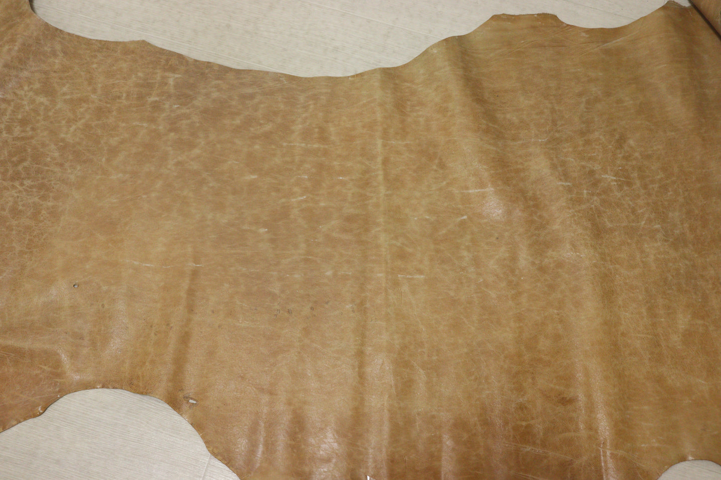 ds28円! 新入荷!オークルブラウン プルアップ加工 ポニー 134ds