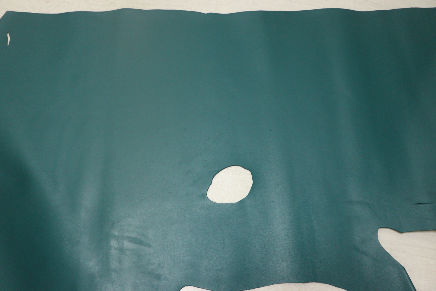 ds22円! 新入荷!訳あり 顔料仕上げ ピーコックグリーン シボ型押し 200ds