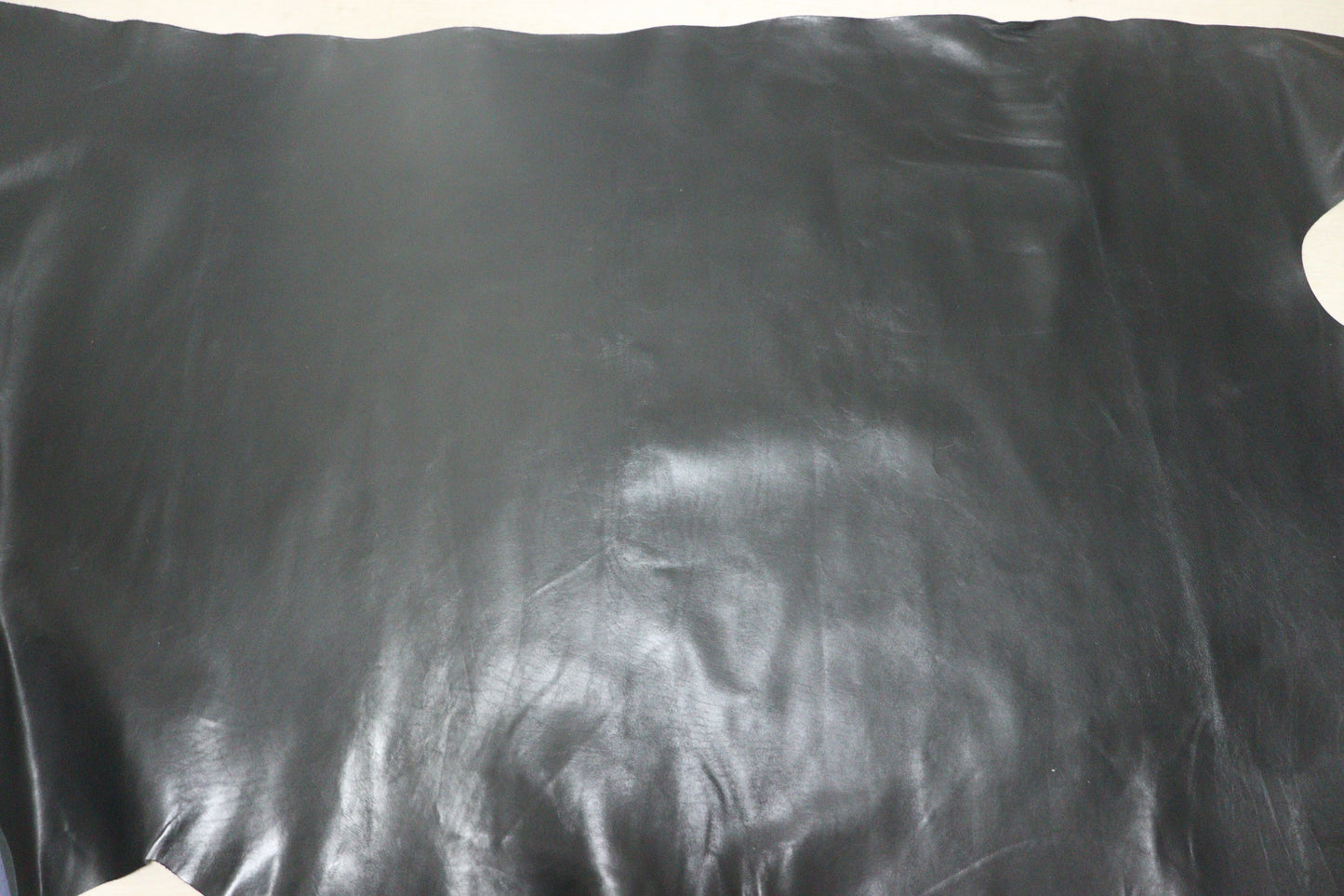 ds50円!イタリアンレザー オイルナッパ ブラック ヌメ革 170ds