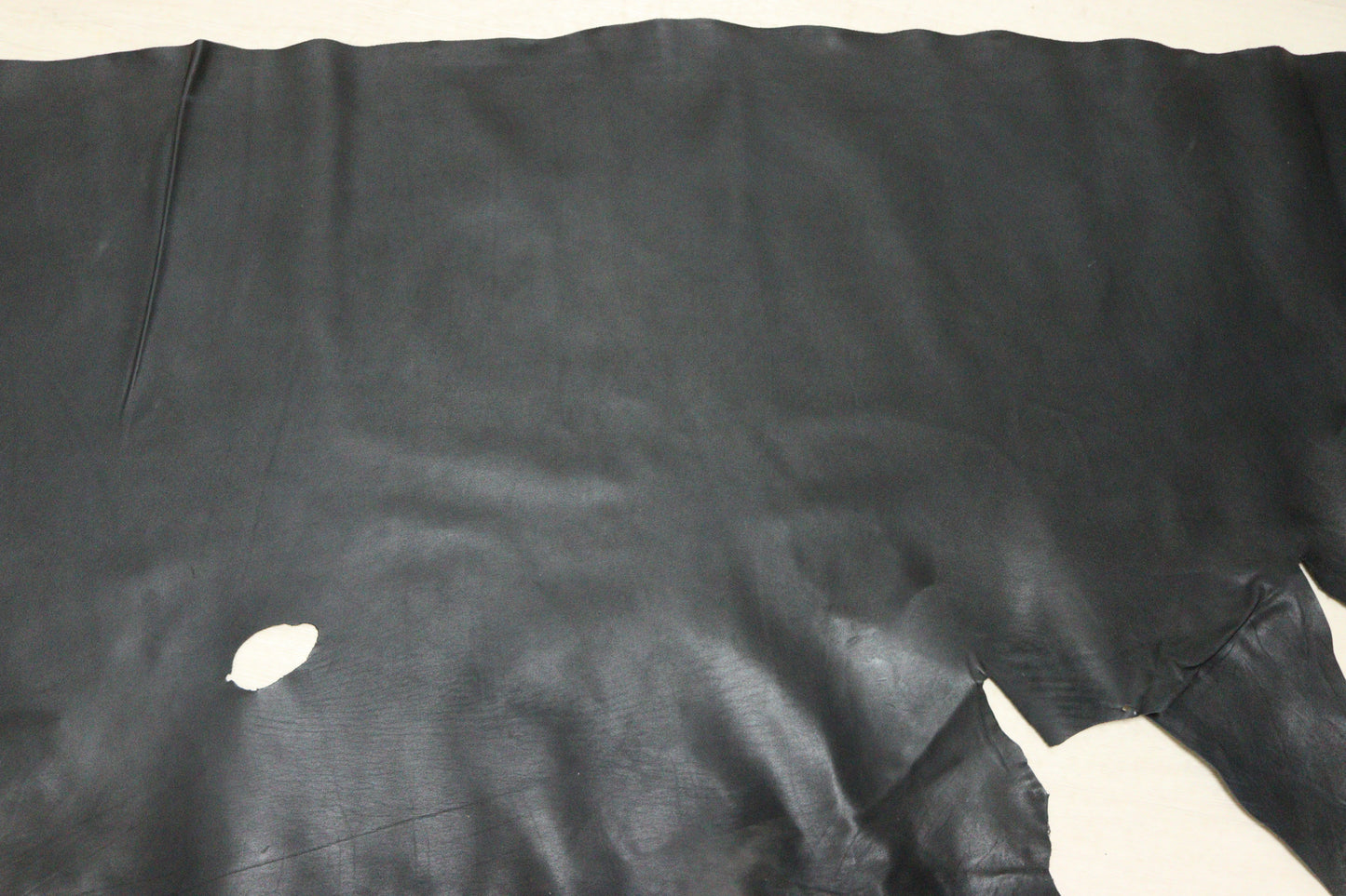 ds28円!新入荷!ブラック スムース加工 188ds
