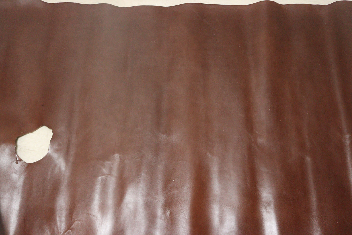 ds28円!新入荷!顔料仕上げ マロンブラウン 大きめハギレ 200ds