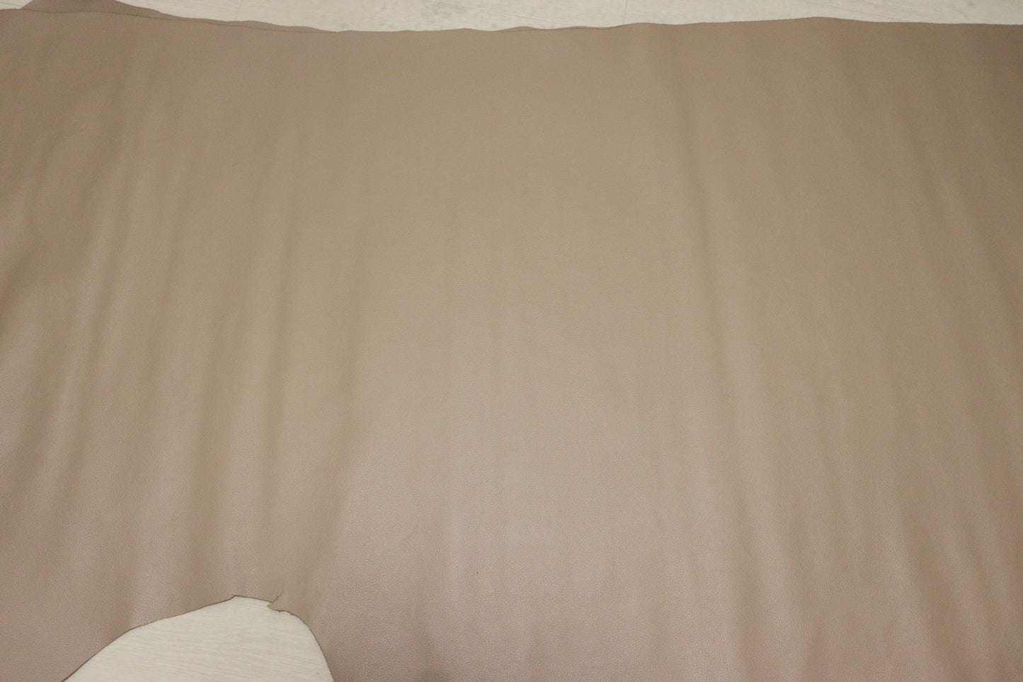 ds28円!新入荷!顔料仕上げ モカブラウン シボ型押し 240ds