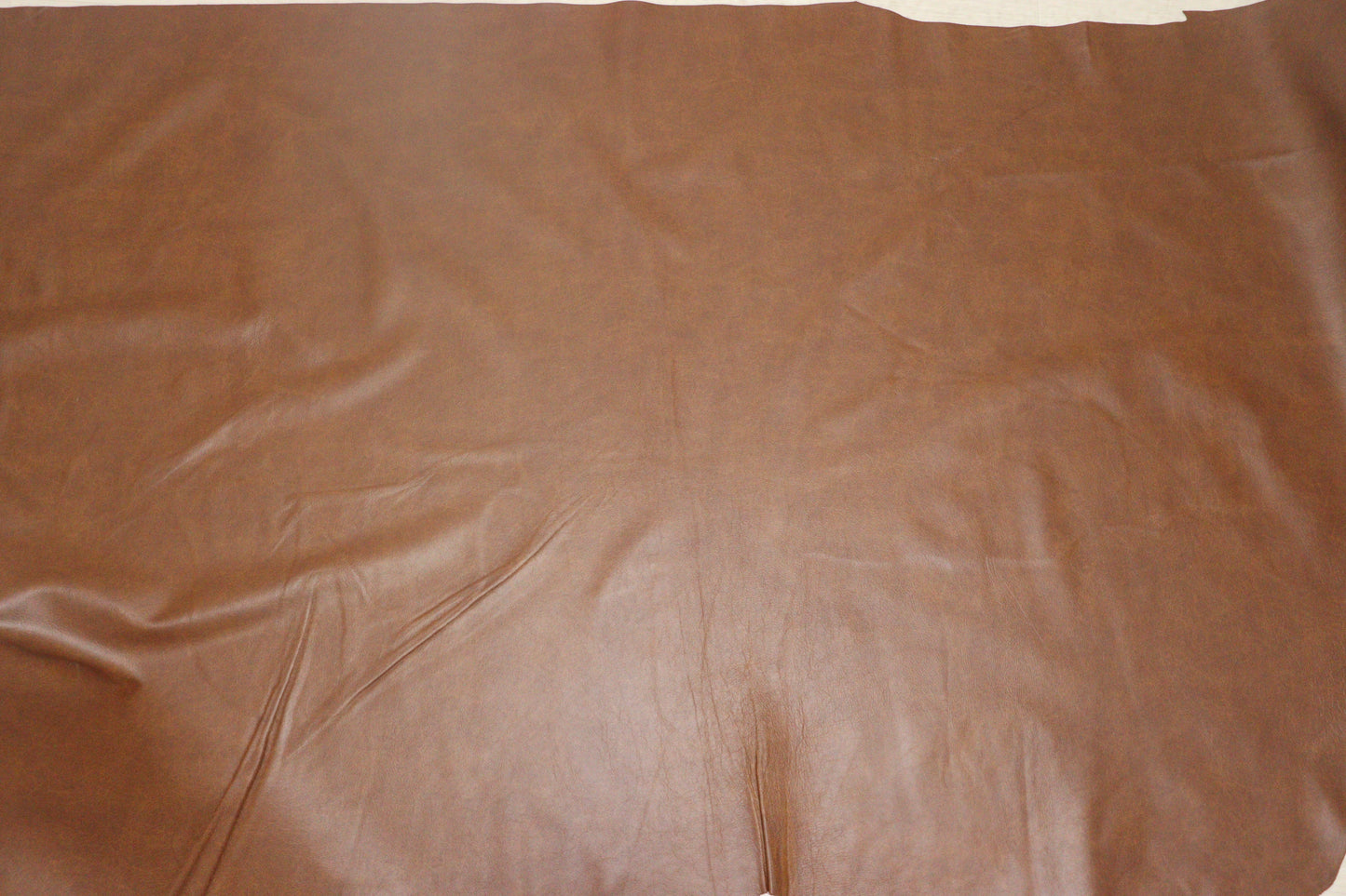 ds30円!新入荷!イタリアンレザー キャメル スムース加工 275ds