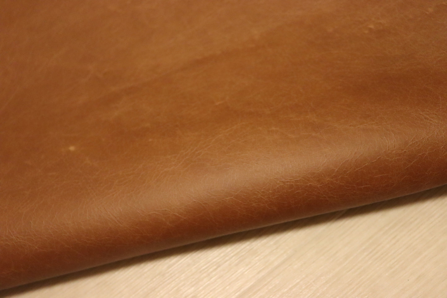 ds28円!新入荷!イタリアンレザー マロンブラウン スムース加工 282ds