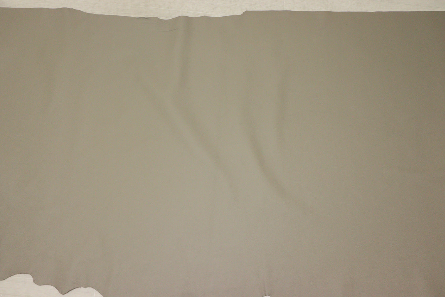 ds30円!新入荷!イタリアンレザー カフェオレ シュリンク加工 250ds