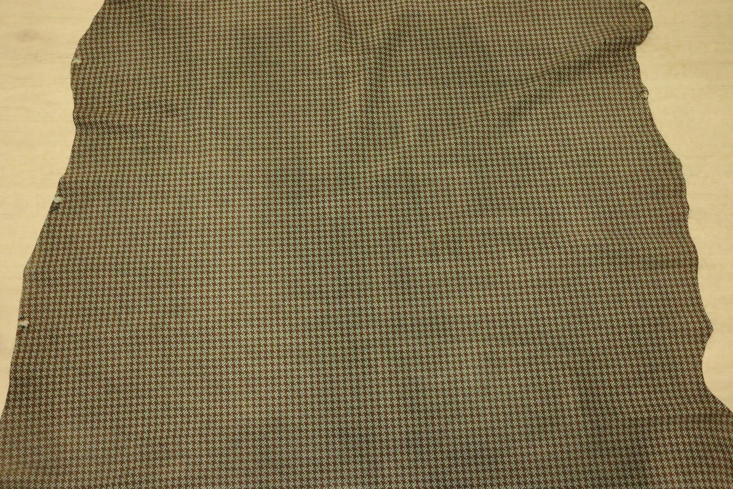 ds28円! 新入荷!豚革 千鳥柄プリント ブルー 130ds