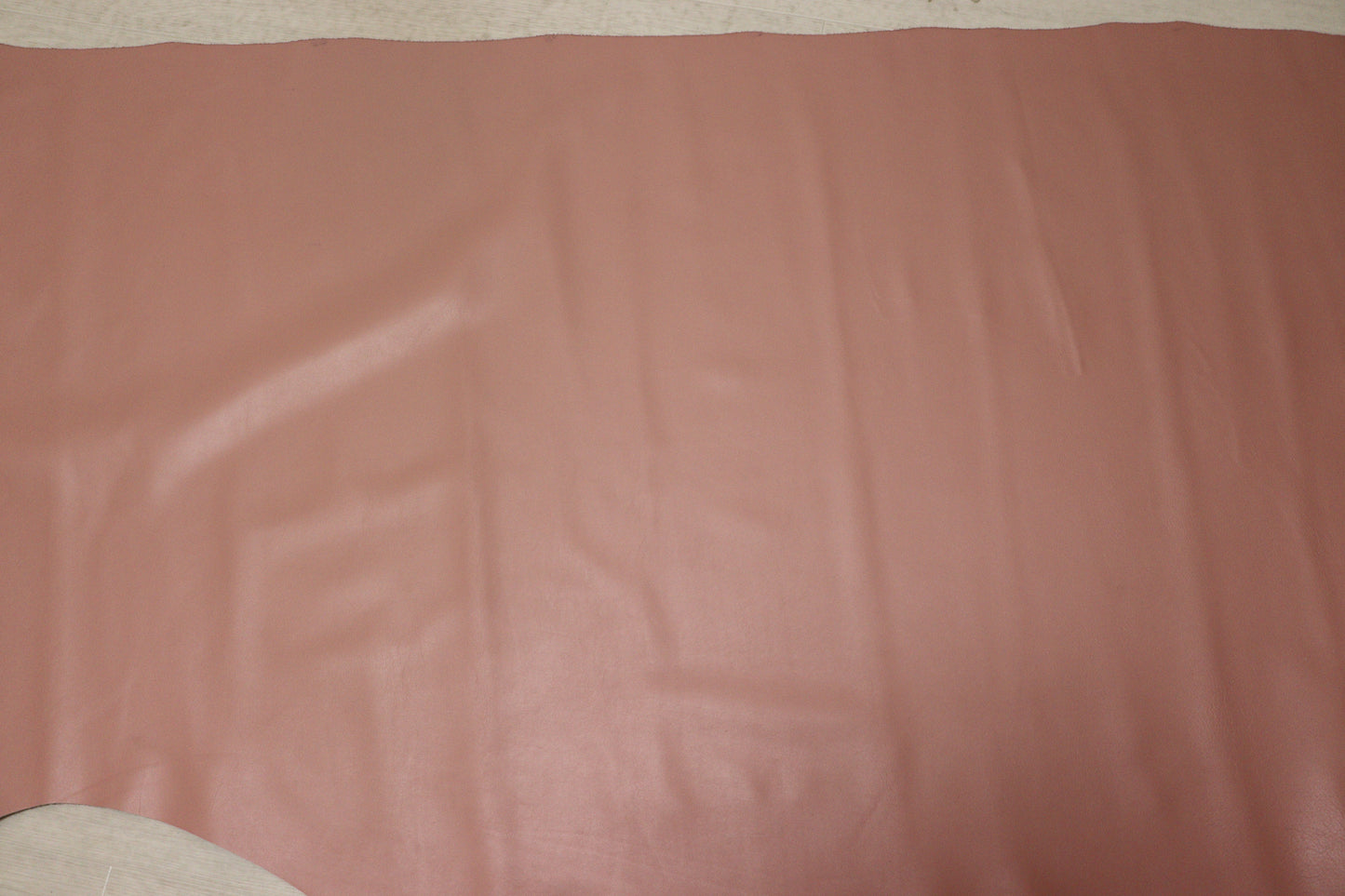 ds28円!新入荷!シュリンプピンク スムース加工 198ds