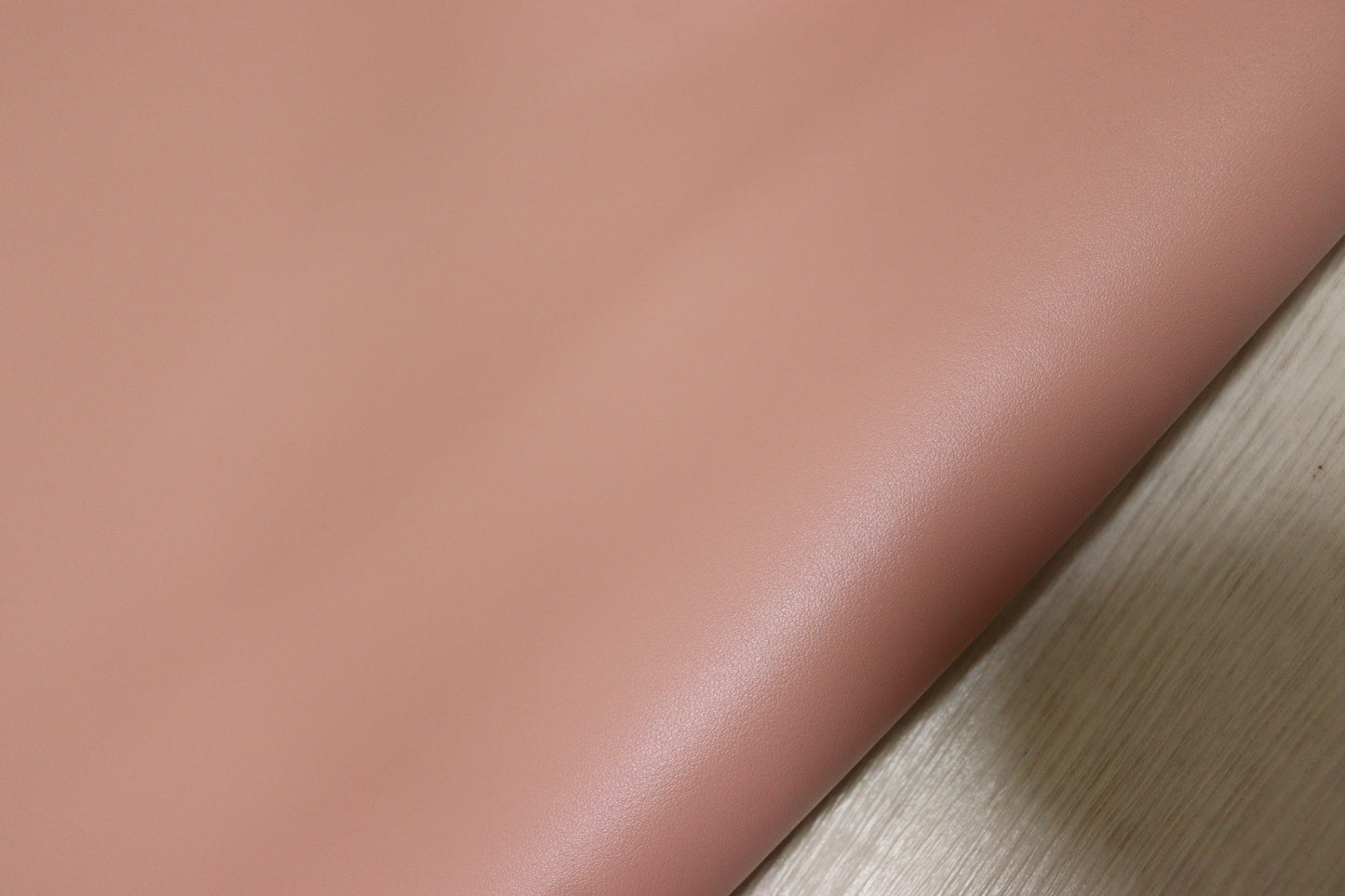 ds28円!新入荷!シュリンプピンク スムース加工 182ds