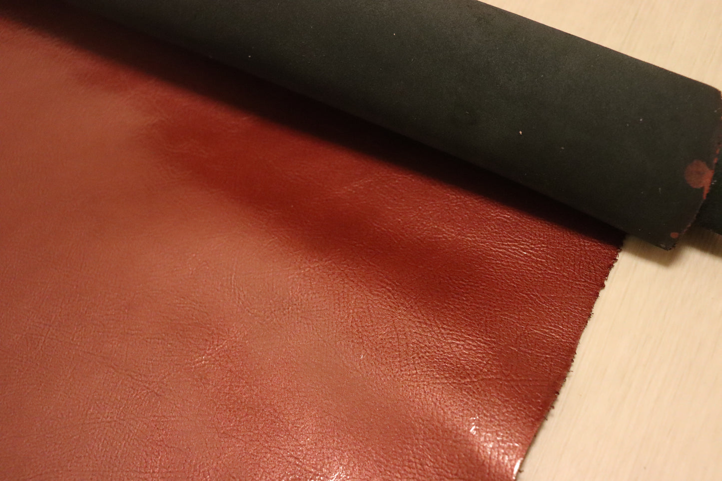 ds25円!新入荷!エナメル シワ加工 ワインレッド 242ds