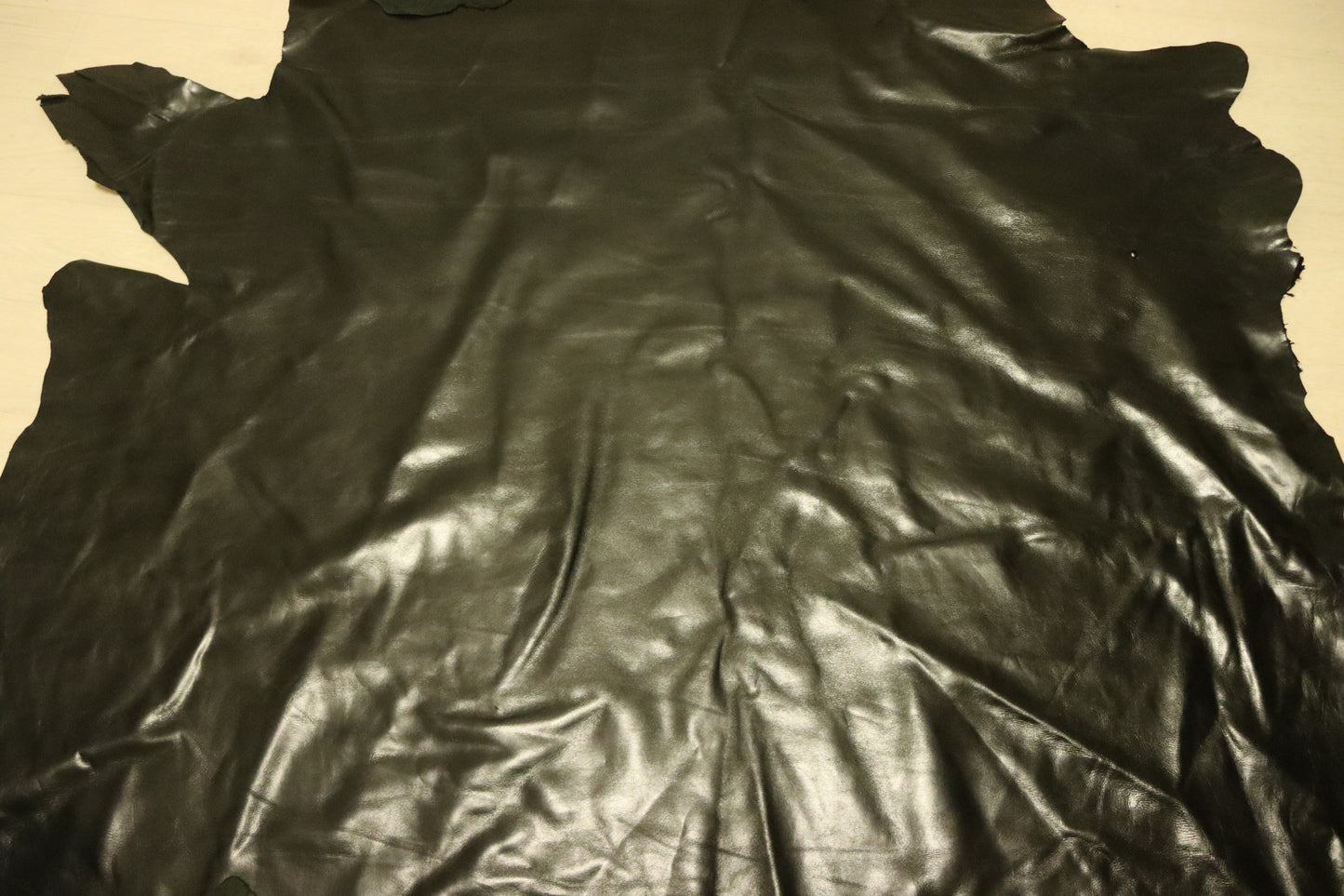 ds25円!SALE!ブラック 丸革 スムース加工 212ds