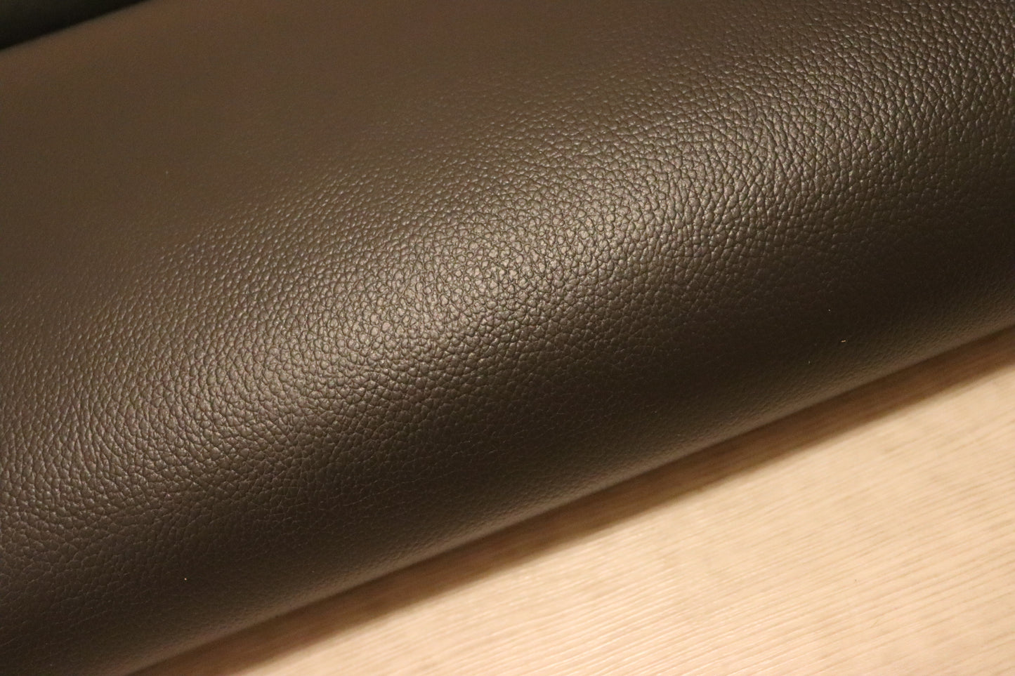 ds28円!新入荷!顔料仕上げ ダークグレー シボ型押し 199ds