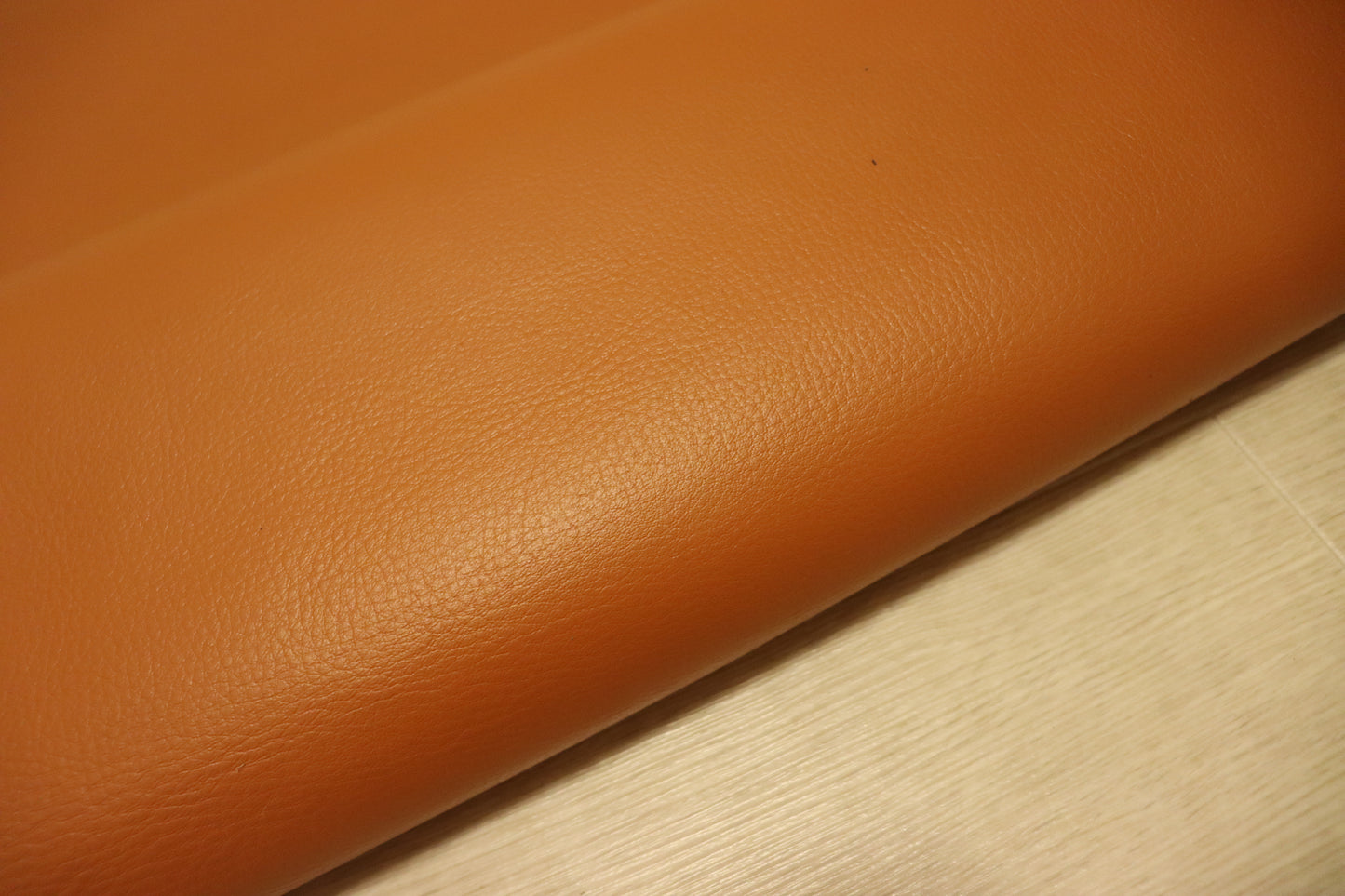 ds25円!新入荷!姫路レザー もちもち オレンジ シュリンク加工 225ds