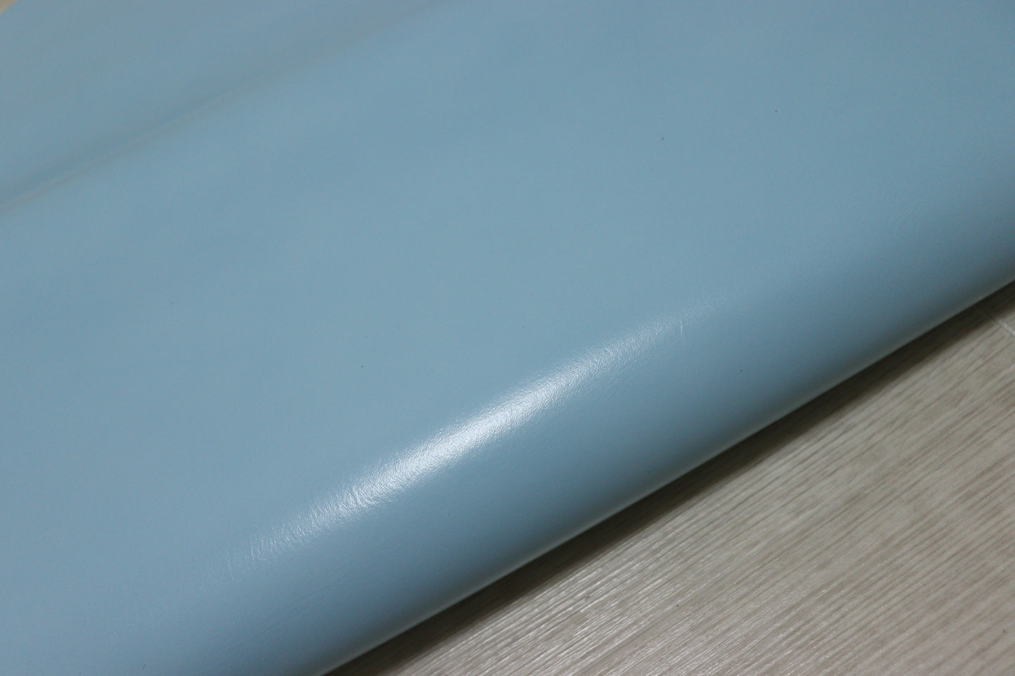 ds28円!新入荷!姫路レザー ライトブルー 顔料仕上げ 200ds