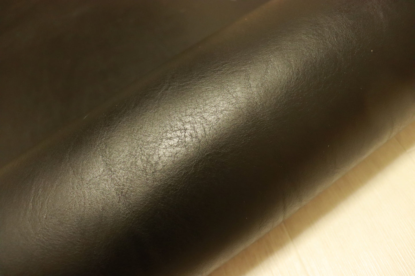 ds75円!新入荷!上質!極厚 オイルヌメ ブラック ショルダー 175ds