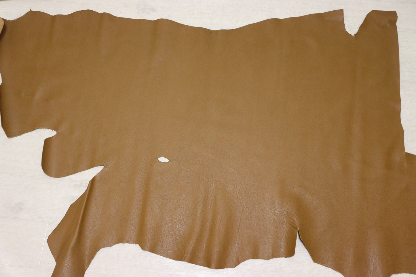 ds28円!新入荷!シボ型押し ナチュラルブラウン ハギレ 120ds