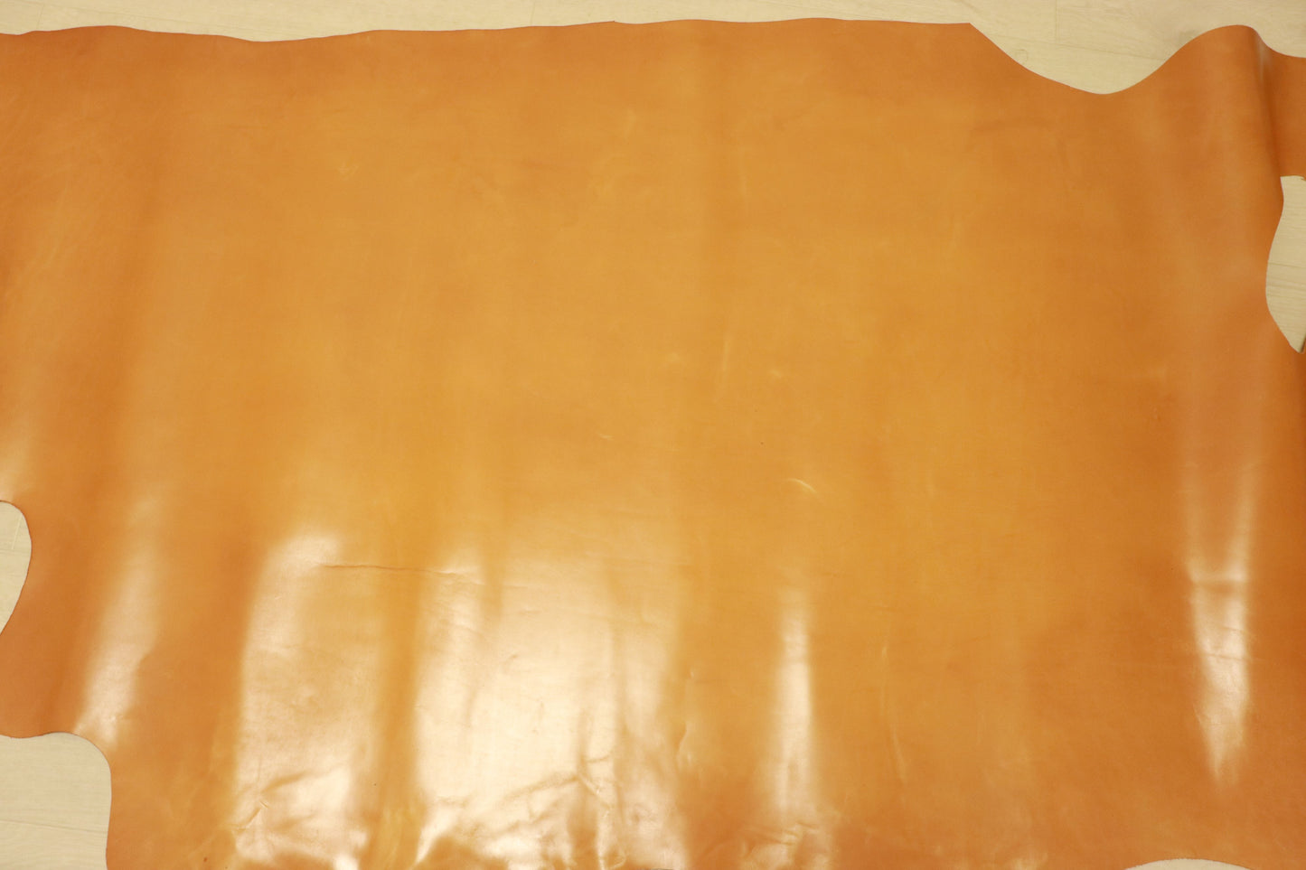 d45円!クラフトの定番!ウイスキー アニリン仕上げ ヌメ革 213ds