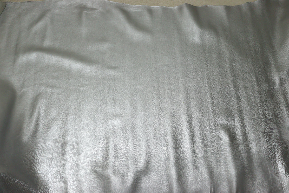 ds28円!新入荷!もちもち シルバー シュリンク加工 260ds