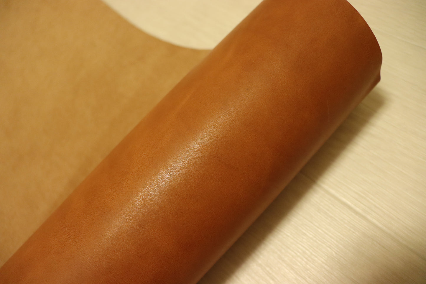 ds75円!新入荷!ITALPEL オイルヌメ キャメル 染料仕上げ ショルダー 135ds