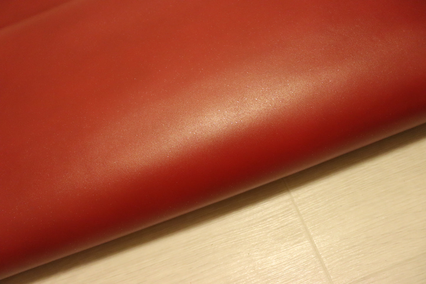 ds28円!新入荷!姫路レザー レッド 顔料仕上げ ラメ入り 250ds