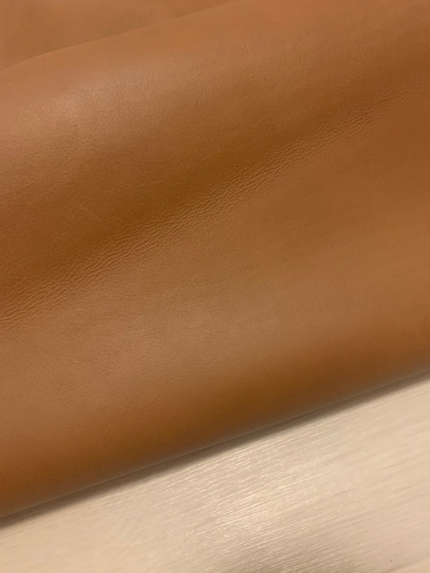 ds30円!新入荷!イタリアンレザー イエローブラウン スムース加工 229ds