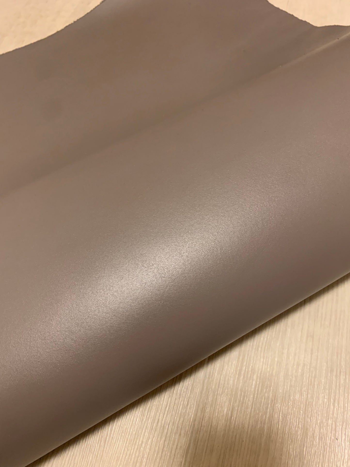 ds28円!新入荷!姫路レザー 顔料仕上げ オリーブグレー 205ds