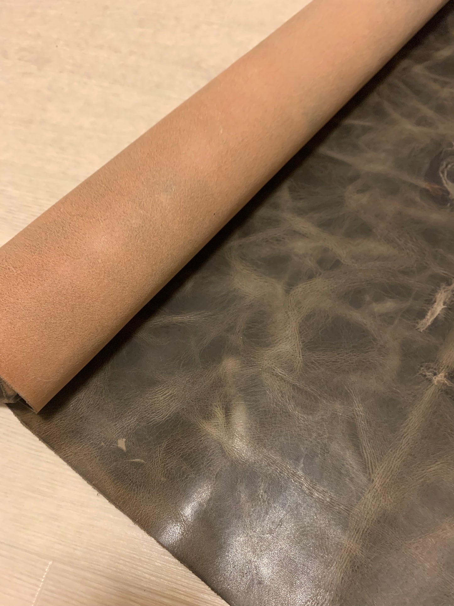 ds45円!新入荷!姫路レザー カーキ オイルプルアップ ヌメ革 245ds