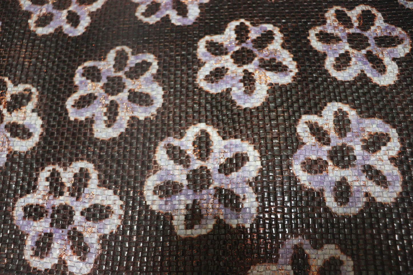 ds50円!新入荷!イタリアンレザー スペインメッシュ フィオーレ 花柄 58ds