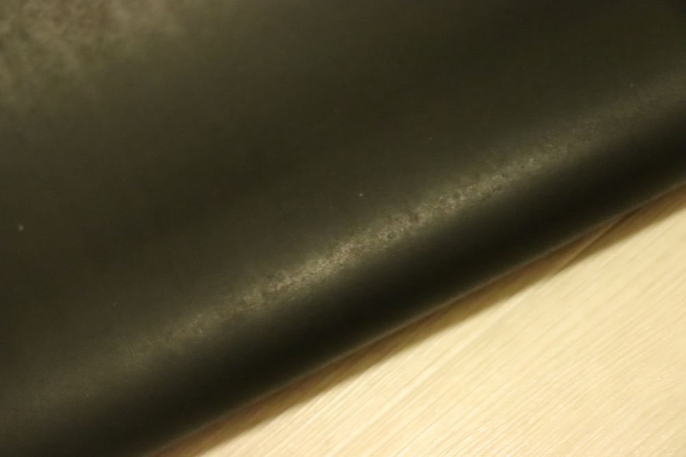 ds72円!イタリアンレザー ショルダー ブラック オイルヌメ 145ds