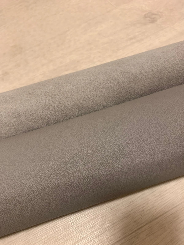 全方位ラウンディッシュ【‘ラウンド‘を究極まで突き詰めた造形美/新品】日付 黒革 職人手作り】オール国産 モストロ牛革 ラウンドファスナー 二