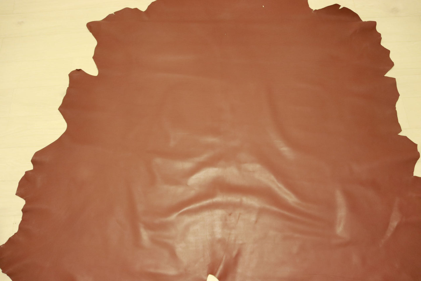 ds35円!新入荷!カーフスキン テラコッタ スムース加工 丸革 179ds