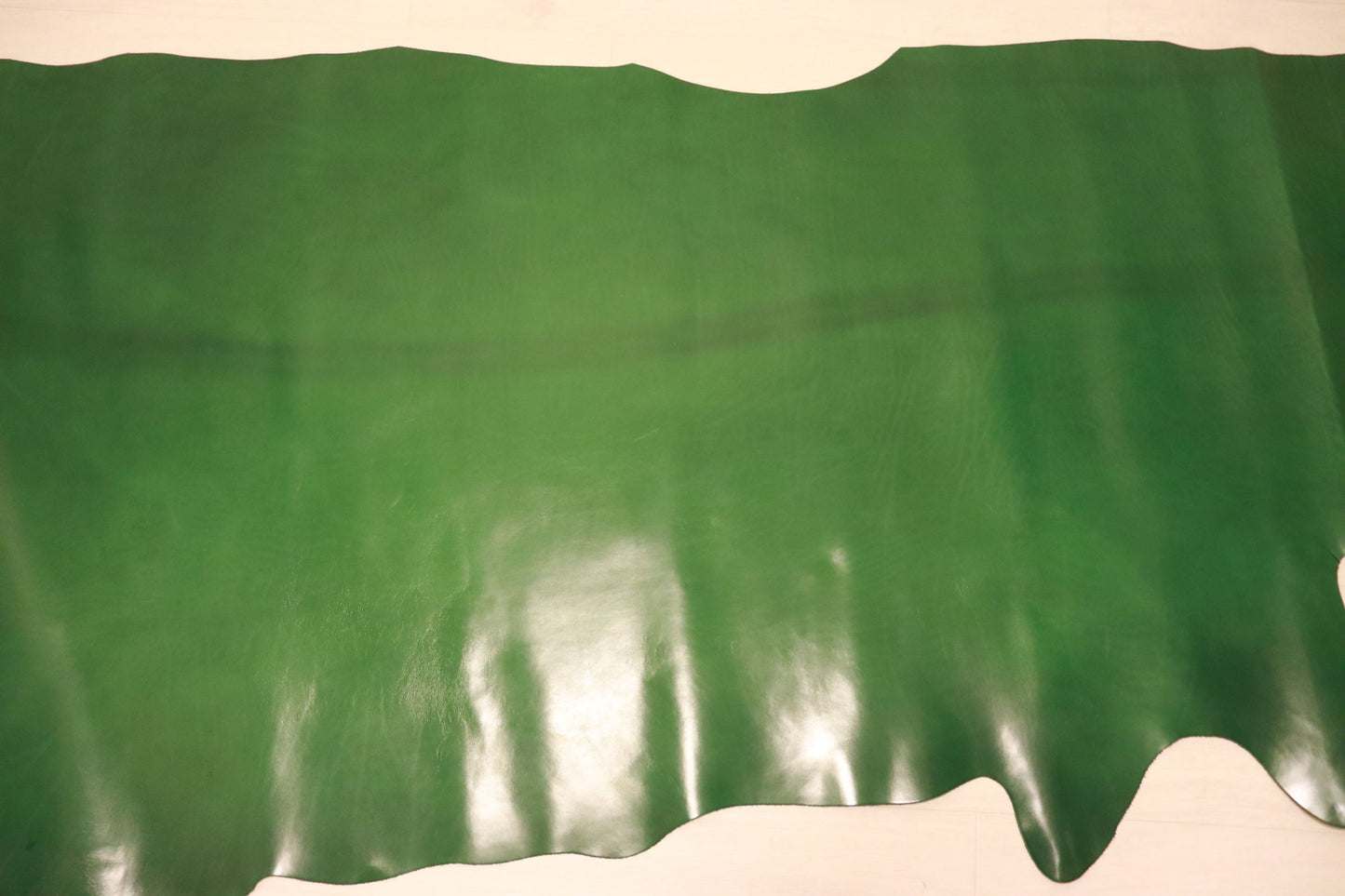 ds53円!新入荷!アニリン仕上げ ボトルグリーン ヌメ革 202ds