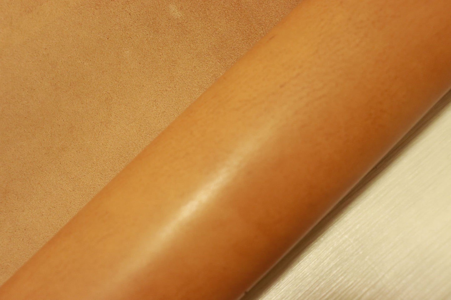 ds75円!新入荷!上質!イエローキャメル ショルダー オイルヌメ 76ds