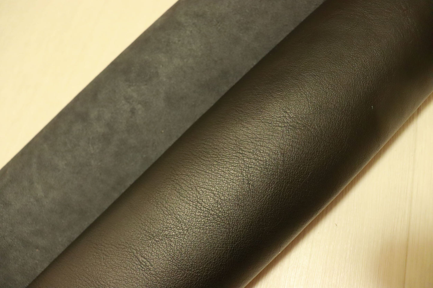 ds75円!新入荷!上質!オイルヌメ シュリンク加工 ブラック ショルダー 148ds