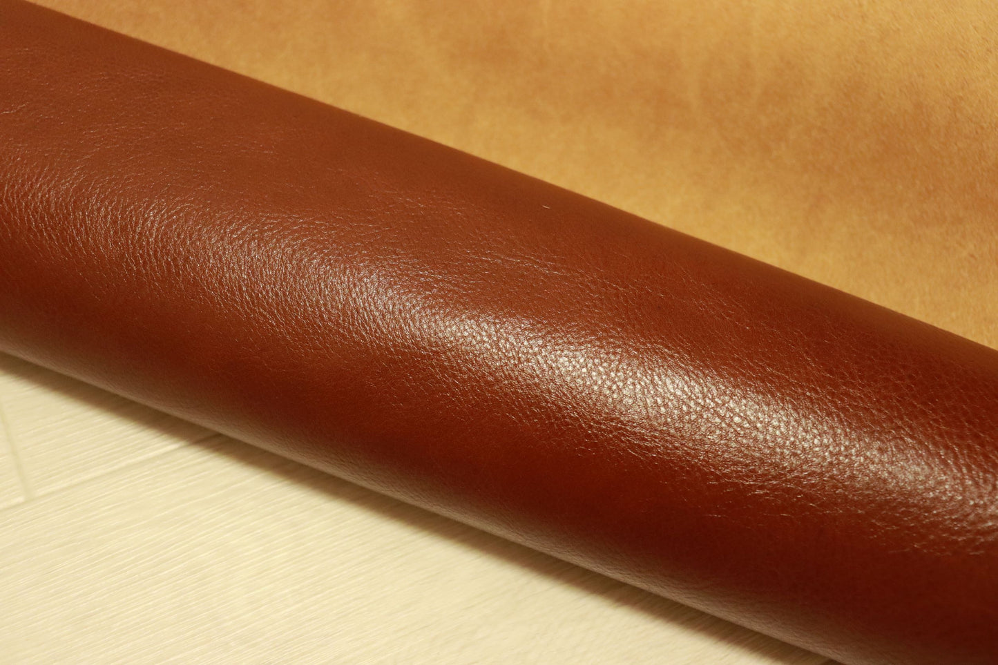 ds78円!新入荷!CONCERIA 800社 マロンブラウン オイルヌメ シュリンク加工 124ds