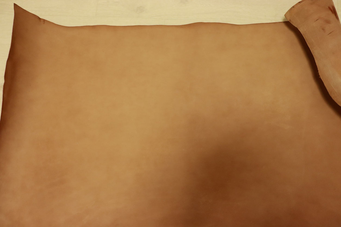 ds70円!新入荷!厚手 吟すり加工 ショルダー ナチュラル ヌメ革 140ds