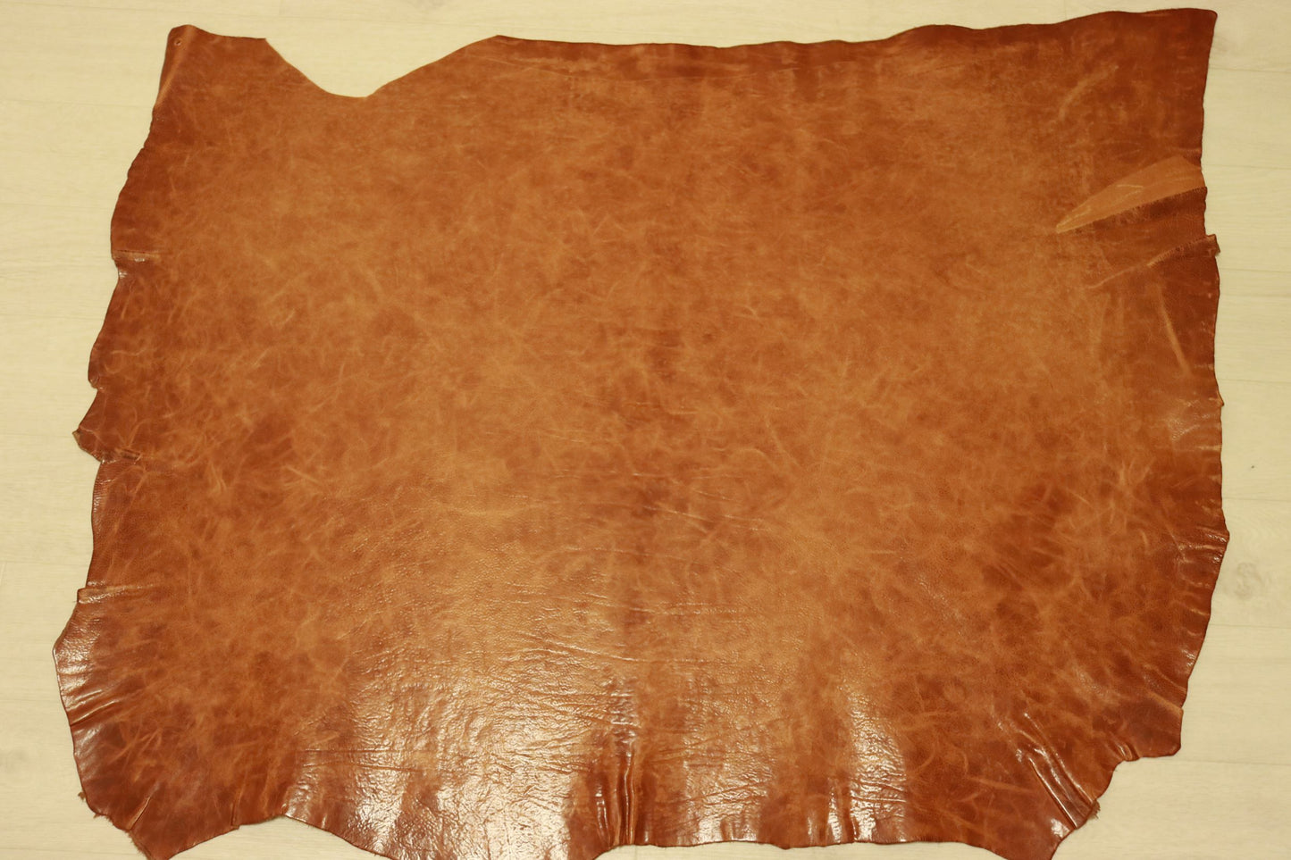 ds75円!新入荷!上質!オイルプルアップ ショルダー シナモン ヌメ革 105ds