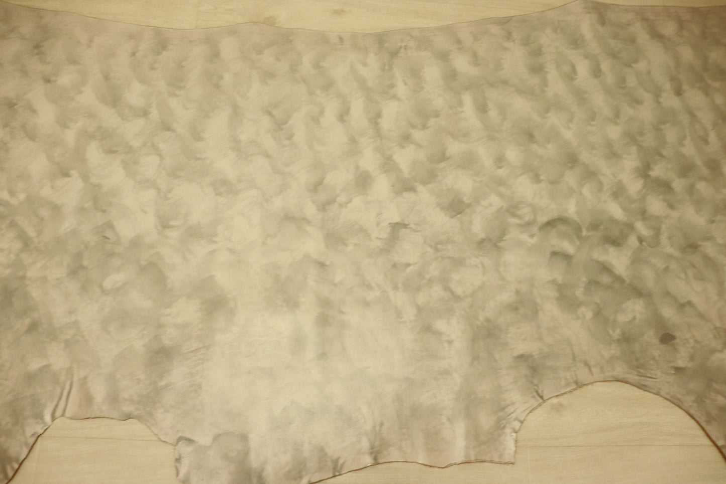 ds32円!新入荷!刷毛塗 ムラ染加工 アイボリー ヌメ革 279ds