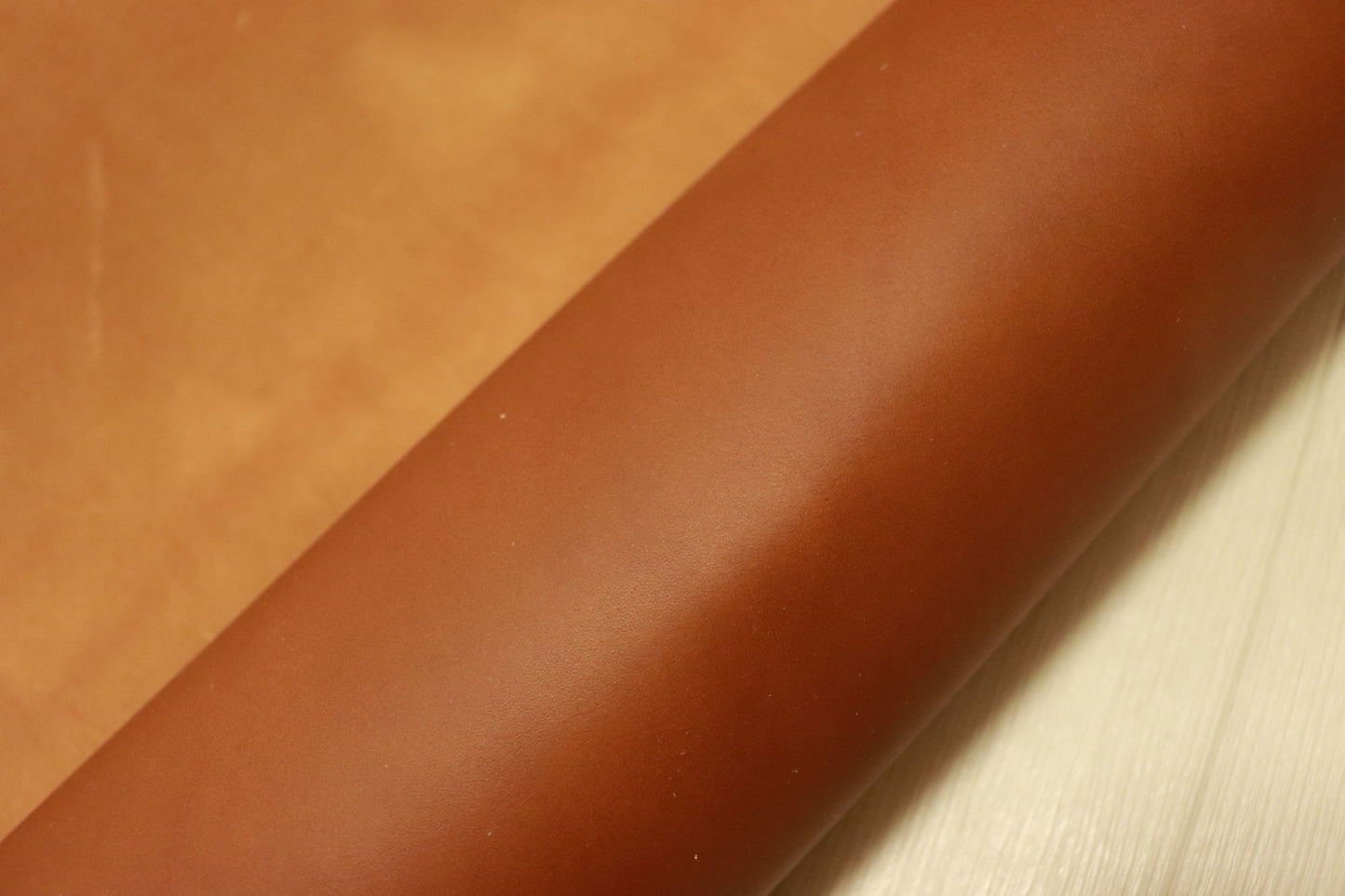 ds75円!新入荷!上質!オイルヌメ キャメルブラウン ショルダー 152ds