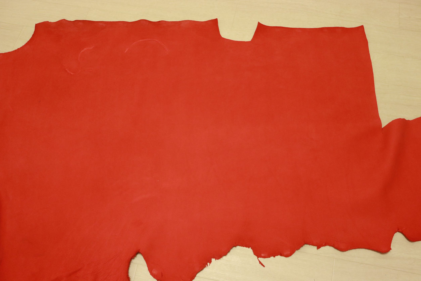 ds30円!新入荷!ヌバック レッド 大きめハギレ 180ds