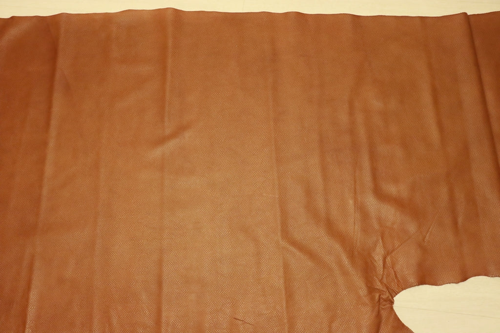 ds30円!SALE!国産 牛革 スネークエンボス加工 メドウサ 180ds