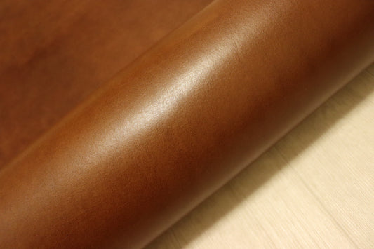 ds75円！イタリアンレザー 厚手オイルヌメ ショルダー TAN 染料仕上げ 137ds