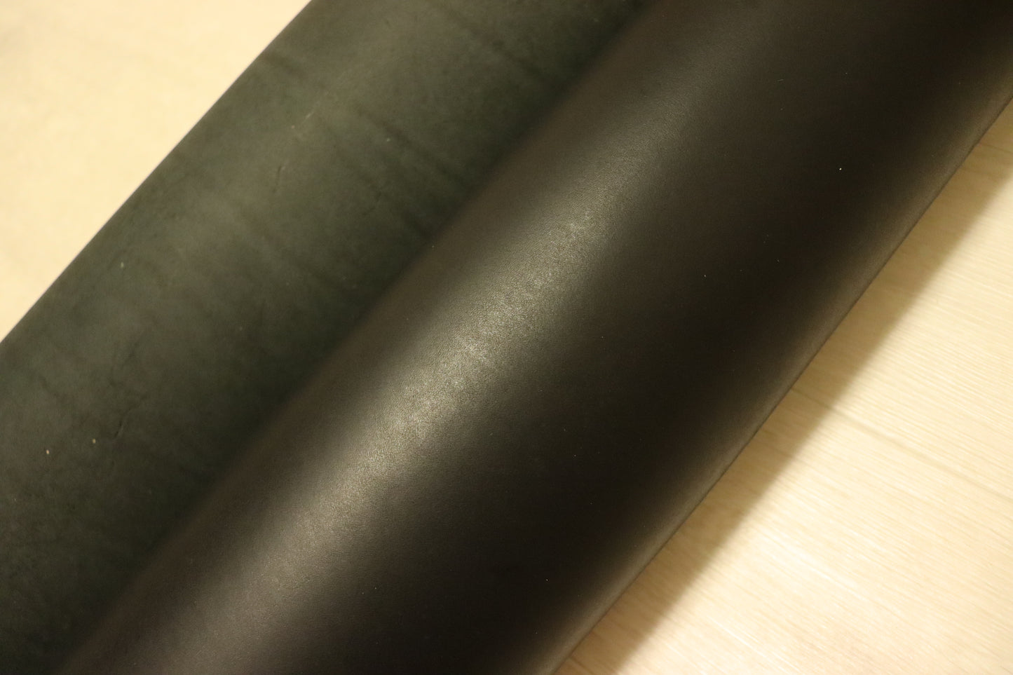 ds75円！新入荷！トスカーナ　ショルダー　オイルヌメ　マットブラック　173ds