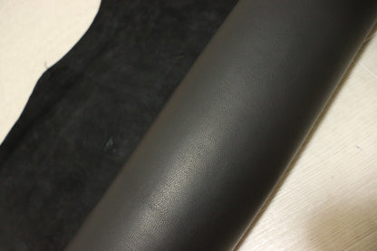ds30円！新入荷！ブラック　スムース加工　ヤギ革　ヌメ　58ds