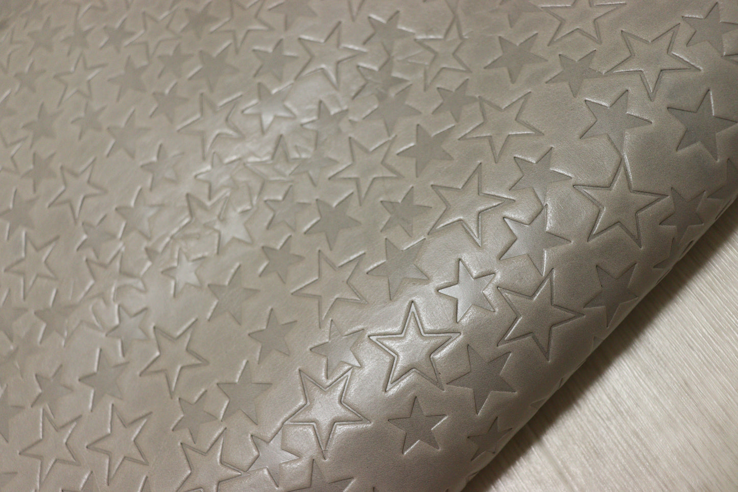 ds28円！新入荷！ライトグレー　スター型押し　180ds