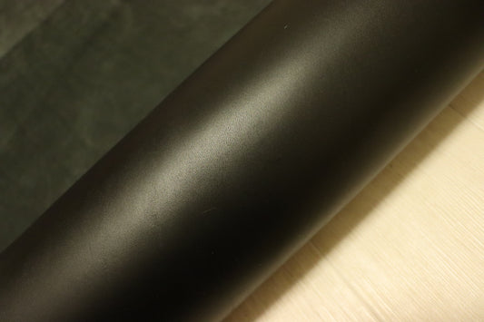 ds75円！新入荷!イタリアンレザー 上質 オイルヌメ ブラック 152ds