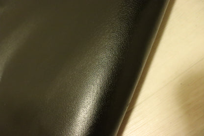 ds25円！新入荷！豚革　スムース加工　ブラック　137ds