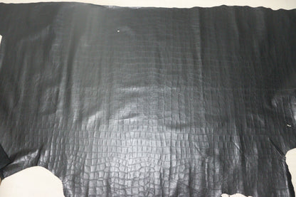 ds28円！新入荷！ブラック　オイルレザー　クロコ型押し　240ds