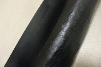 ds28円！新入荷！ブラック　オイルレザー　クロコ型押し　240ds