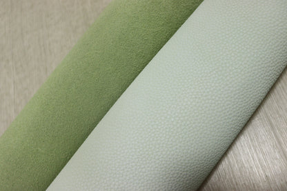 ds28円！新入荷！イタリアンレザー　　アイボリー系　シュリンク加工　216ds